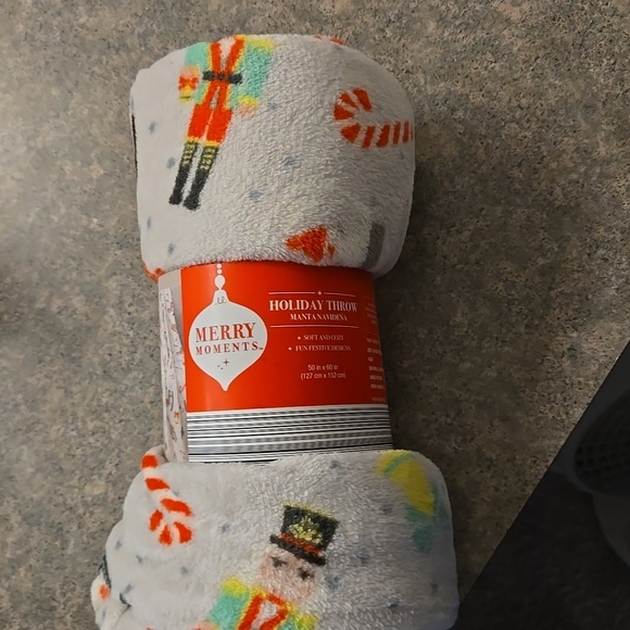 Holiday throw blanket - Picture 3 of 4